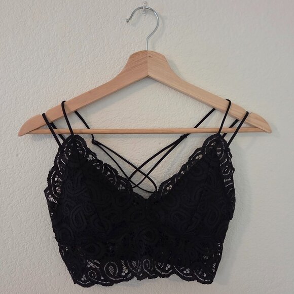 NWOT Women's Victoria's Secret Black Lace Bralette - Picture 1 of 5